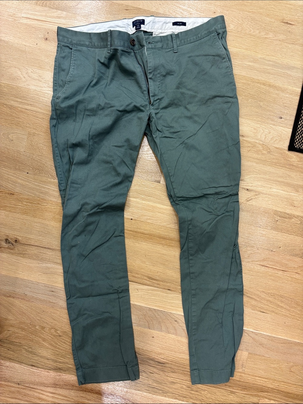 J. CREW Men's Olive Green Chino Pants